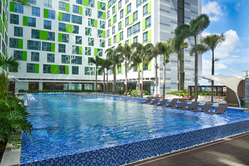 Khách sạn Holiday Inn & Suites đạt chứng nhận 5 sao - Ảnh 4. Khách sạn Holiday Inn & Suites đạt chứng nhận 5 sao - Ảnh 4.