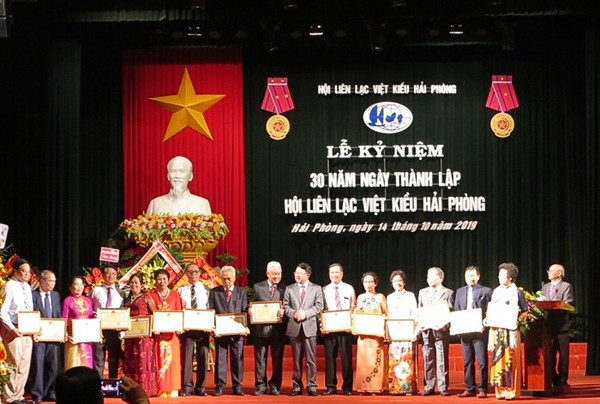 3 thập kỷ đồng hành cùng người Hải Phòng xa quê